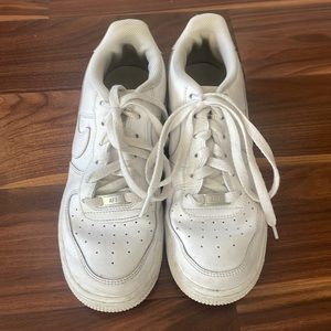 Nike Air Force One Size Y6 or Women’s 7.5/8